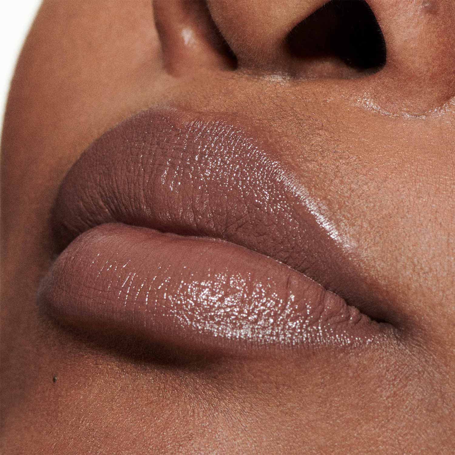 MACXIMAL SLEEK SATIN (LABIAL SATINADO)
